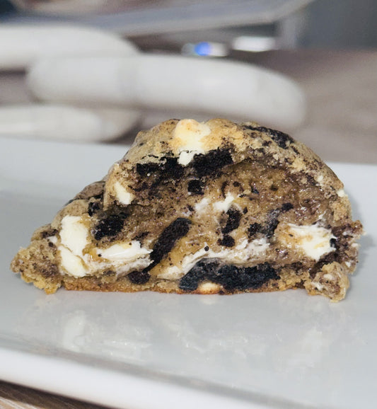 Nebula Cookies & cream